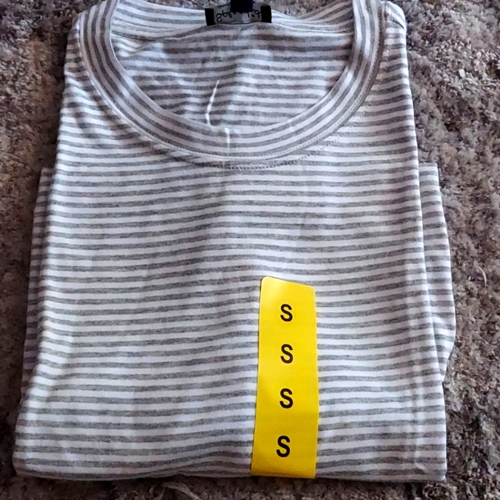 Ladies splendid short sleeve crew neck tee(11)